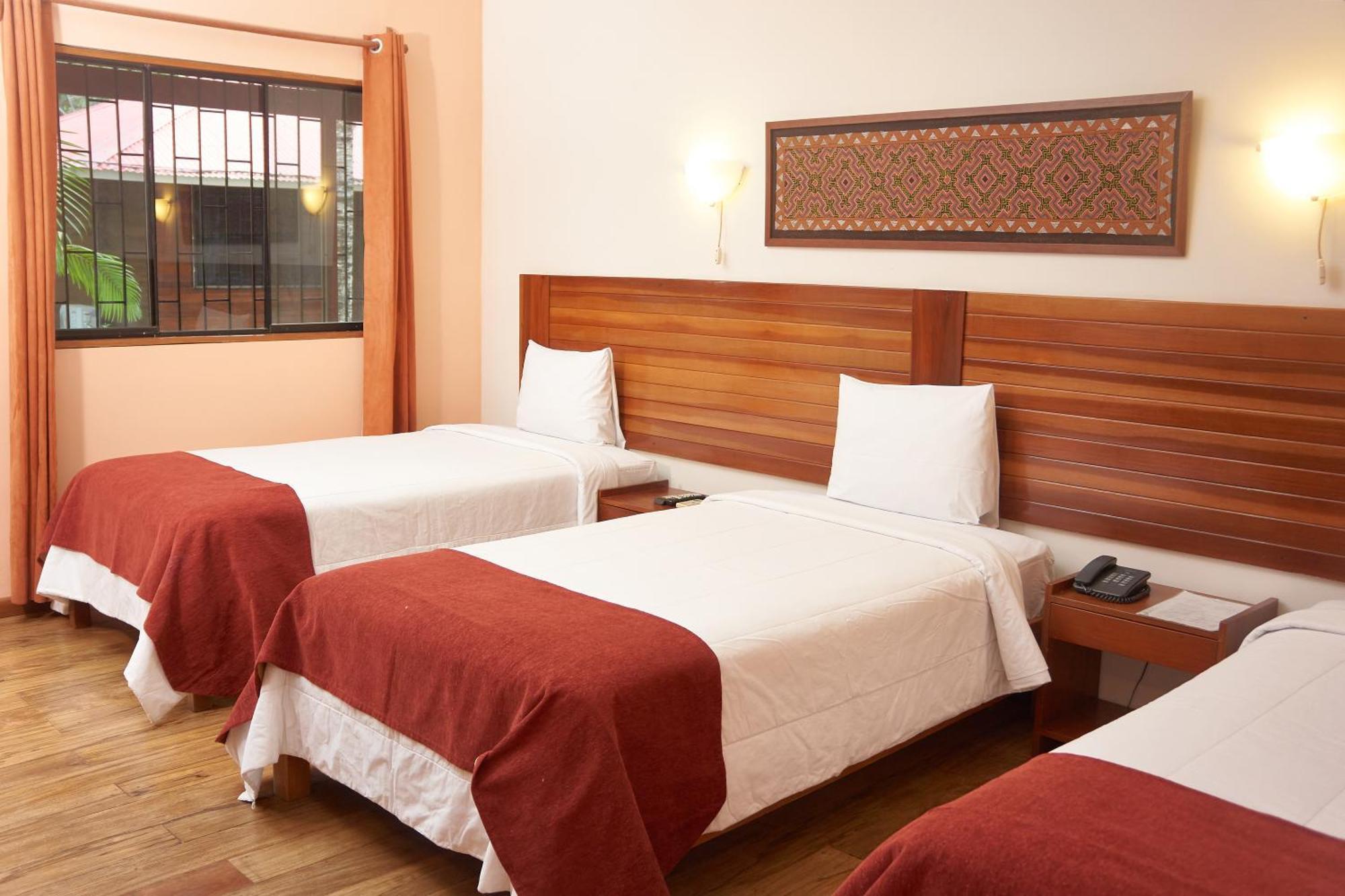 Manish Hotel Ecologico Pucallpa Bagian luar foto