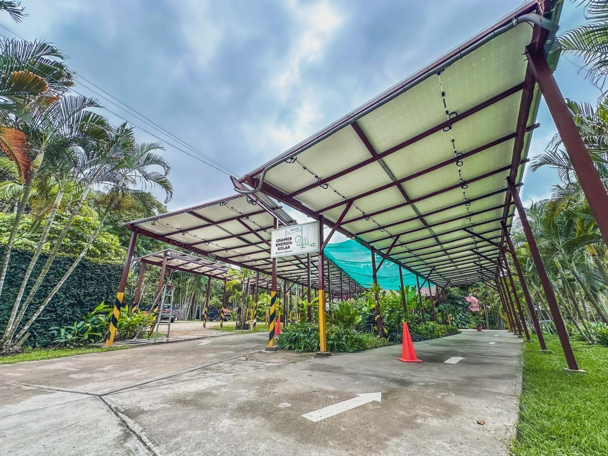 Manish Hotel Ecologico Pucallpa Bagian luar foto