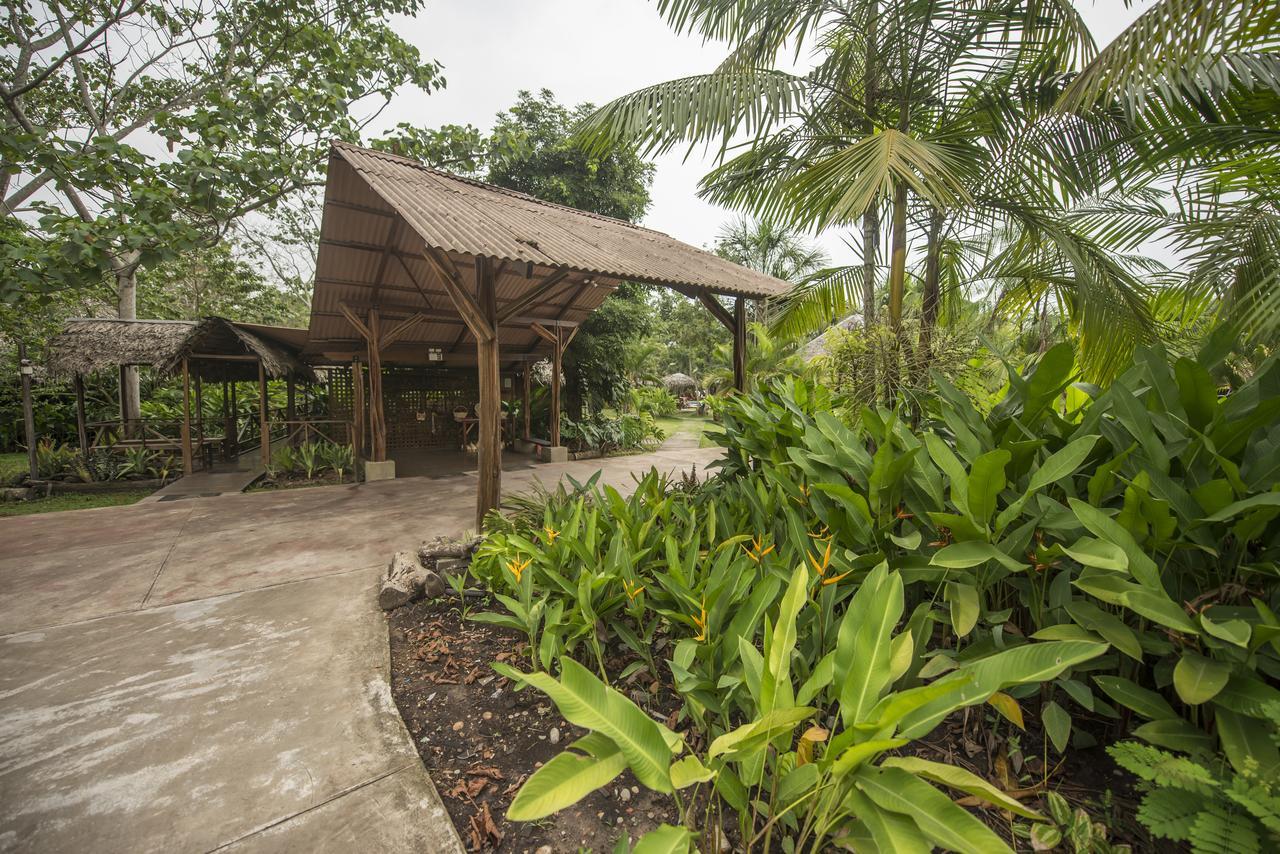Manish Hotel Ecologico Pucallpa Bagian luar foto