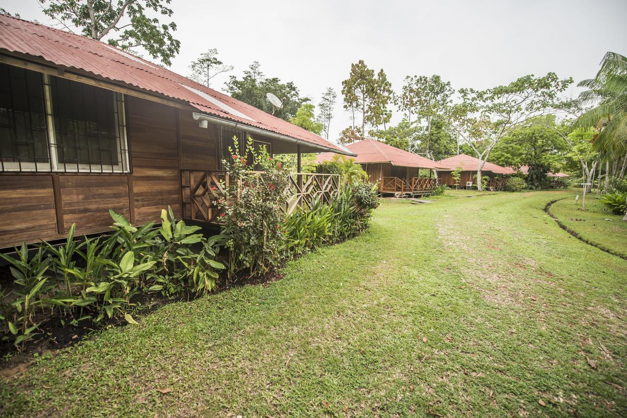 Manish Hotel Ecologico Pucallpa Bagian luar foto